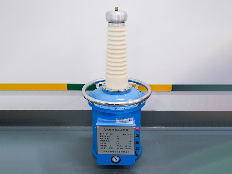 0.05级交流标准电压互感器